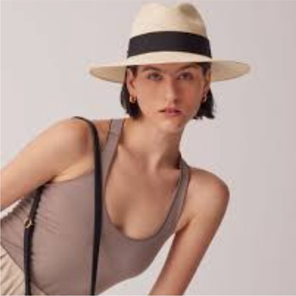 Cuyana Cream and Black Panama Hat
